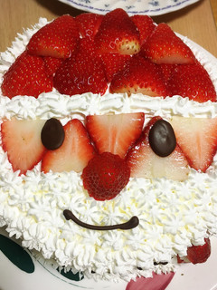 サンタのデコレーションケーキ-レシピのメイン写真