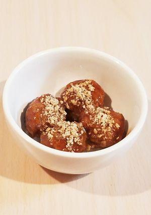 ミートボールに擦りゴマ♪お弁当に♡-レシピのメイン写真