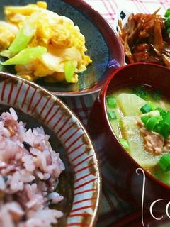 朝ごはん♪ごま油香るネギの卵炒め-レシピのメイン写真