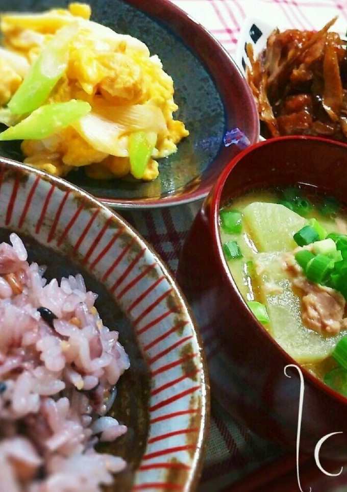 朝ごはん♪ごま油香るネギの卵炒め-レシピのメイン写真