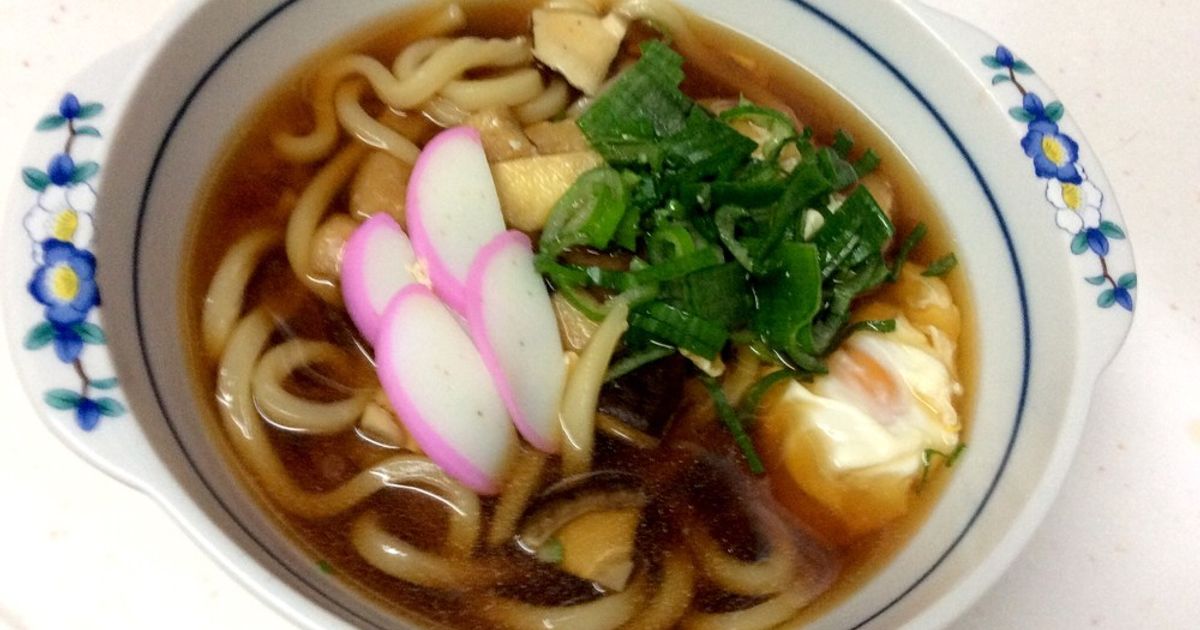 麺つゆで簡単！月見うどん by みぽりんクックママ