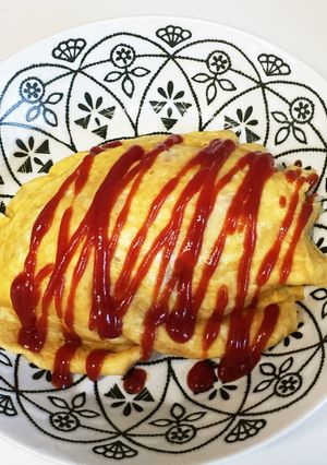 ランチにどうぞ！バターライスのオムライス-レシピのメイン写真
