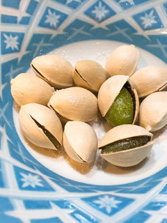 簡単♪綺麗に☆電子レンジで炒りギンナン!-レシピのメイン写真