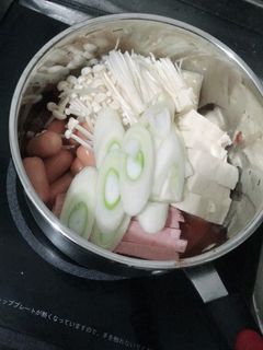 韓国の超簡単ブデチゲ♪-レシピのメイン写真