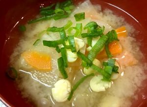 打ち豆入り大根と人参の味噌汁-レシピのメイン写真