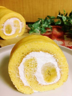 ふんわりバナナロールケーキ-レシピのメイン写真