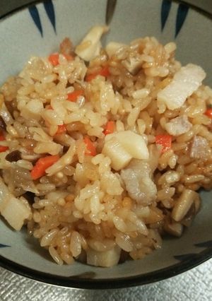 炊き込みご飯-レシピのメイン写真