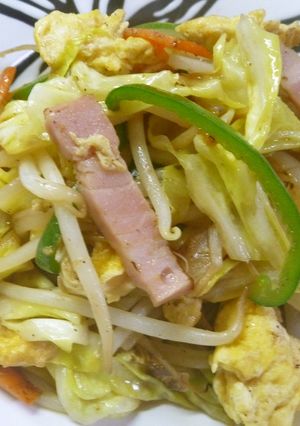 子供も大好き!キャベツともやしの野菜炒め-レシピのメイン写真