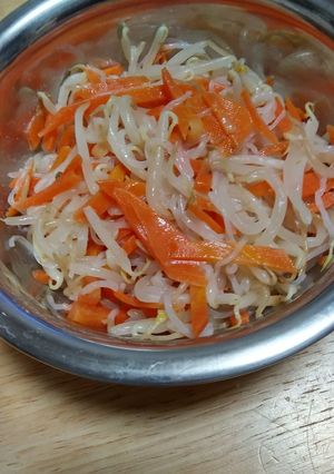 超簡単　余り野菜と白滝の和えサラダ-レシピのメイン写真