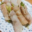 さっぱり!豚ロースで豆苗梅巻き