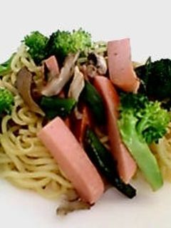 お魚ソーセージでマヨやきそば★-レシピのメイン写真