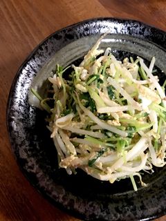 簡単!節約♪ 豆苗とモヤシの卵とじ-レシピのメイン写真