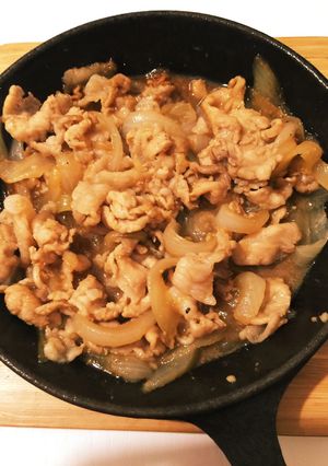 スキレットで生姜焼き-レシピのメイン写真