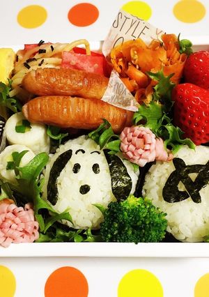 戌年弁当♡スヌーピーキャラ弁♡おにぎり♡-レシピのメイン写真