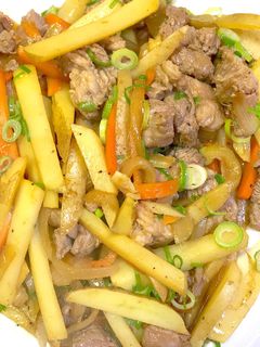 簡単ラム肉とじゃがいも醤油炒め-レシピのメイン写真