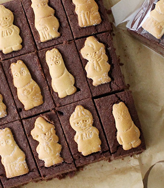 Hmで作る ビスケットブラウニー by アンジェ公式キッチン Hmで作る ビスケットブラウニー by アンジェ公式キッチン