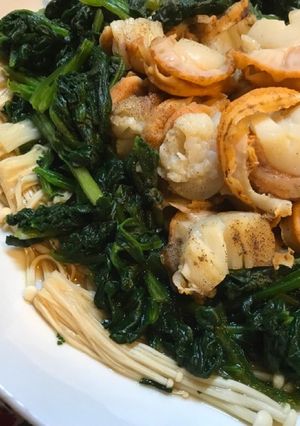ベビーホタテとほうれん草のレンジ蒸し-レシピのメイン写真