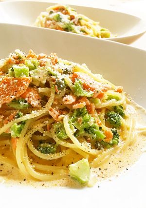 スモークサーモンのトマトクリームパスタ-レシピのメイン写真