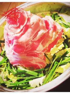 肉タワーとんこつ鍋-レシピのメイン写真
