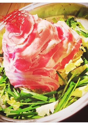 肉タワーとんこつ鍋-レシピのメイン写真