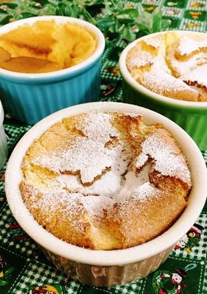 口どけ軽いスフレ♡ココットケーキ-レシピのメイン写真