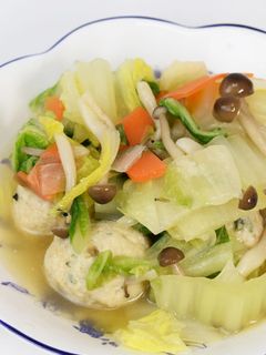 鶏団子と白菜の煮物-レシピのメイン写真