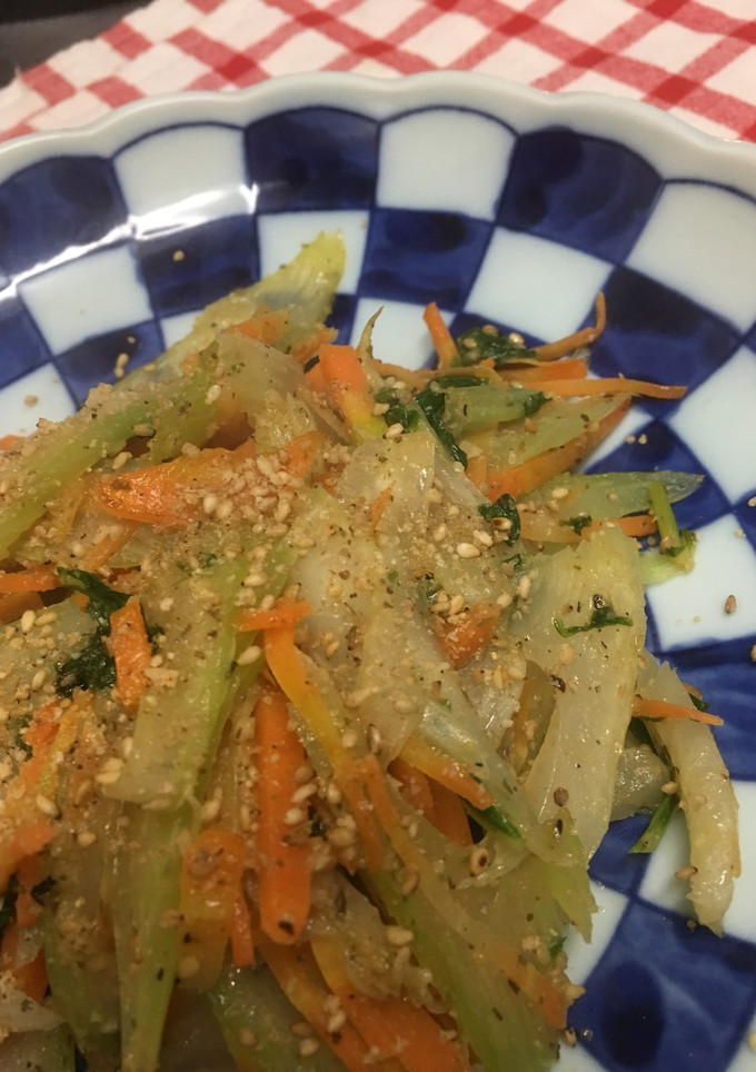 セロリの炒め物 (炒めるだけ)-レシピのメイン写真