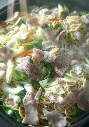 ホットプレートで簡単！大磯屋塩焼そば-レシピのメイン写真