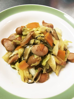 キャベツとウインナーの炒め煮-レシピのメイン写真