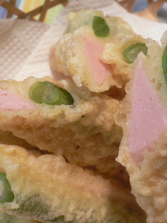 魚肉ソーセージの2色天ぷら@-レシピのメイン写真