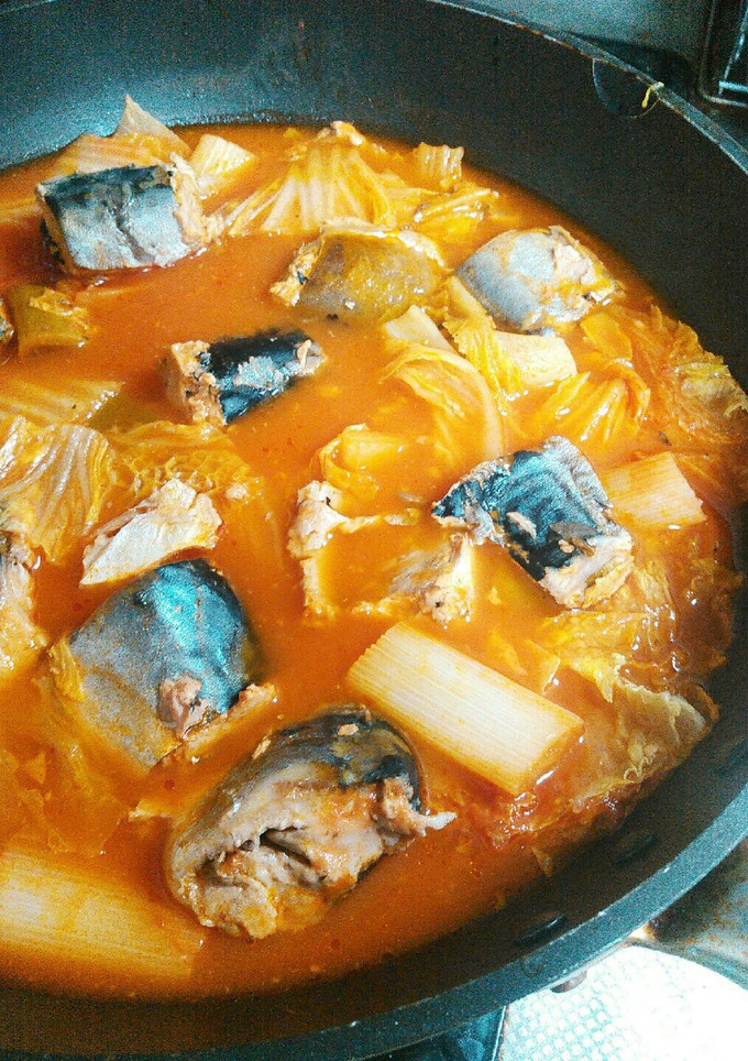 トマトJで簡単♪サバ缶と白菜のトマト鍋♪-レシピのメイン写真