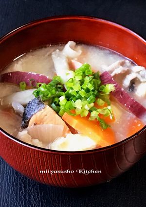 具だくさんな粕汁-レシピのメイン写真