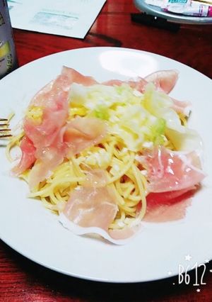 生ハムとキャベツとチーズパスタ-レシピのメイン写真