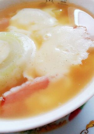 レンジで簡単！オニオングラタン風スープ-レシピのメイン写真
