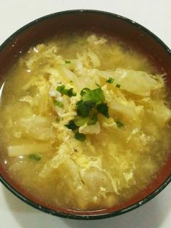 キャベツと卵のお味噌汁-レシピのメイン写真