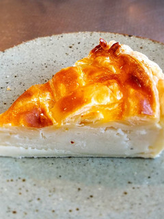 白花豆の白餡ペーストを詰めたパイ-レシピのメイン写真