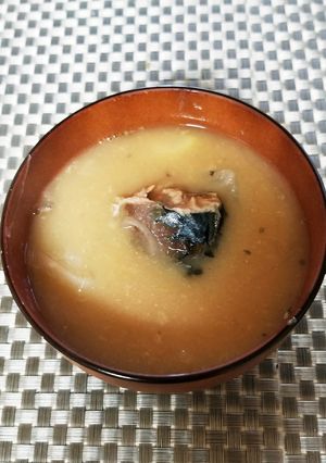 手軽にさばの水煮缶の粕汁-レシピのメイン写真