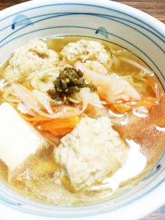 ピーラーで作る野菜たっぷり鳥だんご鍋-レシピのメイン写真