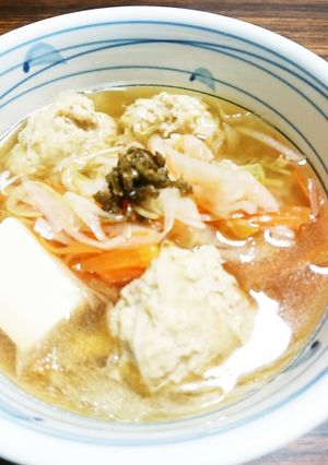 ピーラーで作る野菜たっぷり鳥だんご鍋-レシピのメイン写真