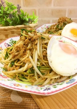超簡単!豆苗ともやしの焼きそば-レシピのメイン写真