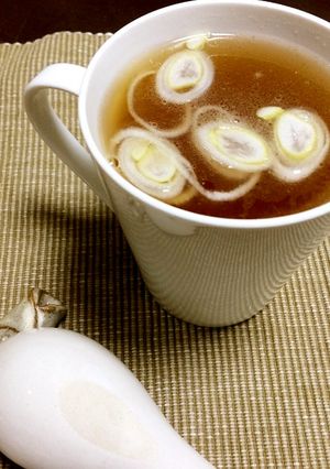 ラーメン屋の中華スープ（ラーメンにも◎）-レシピのメイン写真