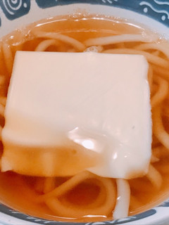 具材はとろけるチーズのみ、チーズうどん!-レシピのメイン写真