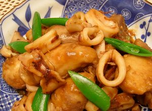 簡単！里芋といかの煮物-レシピのメイン写真