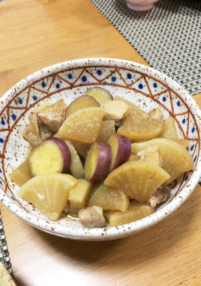 お箸が止まらな〜い！鶏大根さつまいも煮-レシピのメイン写真