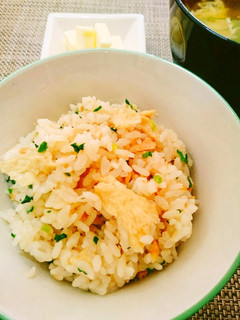 簡単！鮭フレークの炊き込みご飯-レシピのメイン写真