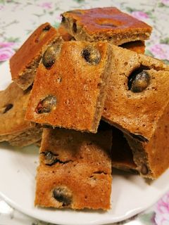 煮汁も使用☆黒豆煮でケーキ-レシピのメイン写真