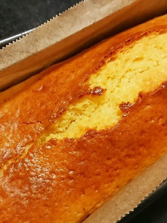ヨーグルトをいれたパウンドケーキ-レシピのメイン写真