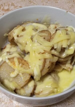 皮ごと長芋のガーリックチーズ-レシピのメイン写真