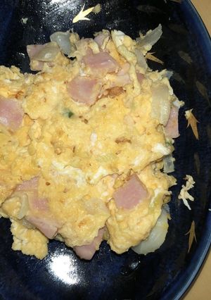 ハムと玉ねぎのチーズのオムレツ-レシピのメイン写真