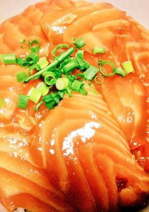 コストコサーモンでサーモン丼-レシピのメイン写真